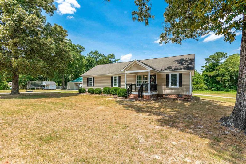 1640 Holly Grove Rd, Benson, NC 27504