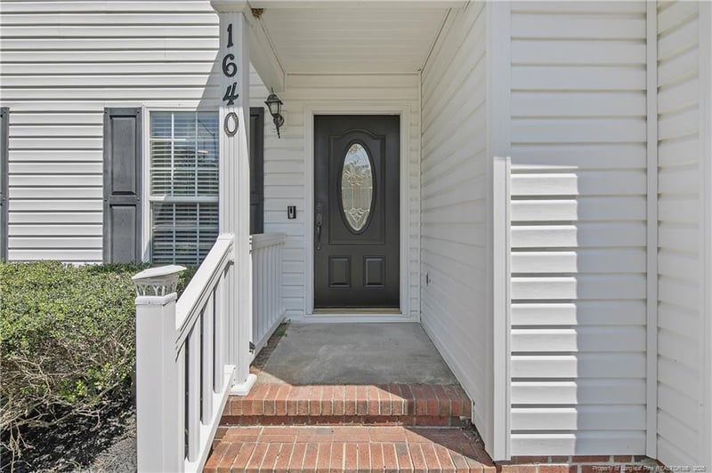 1640 Woodfield Rd, Fayetteville, NC 28303