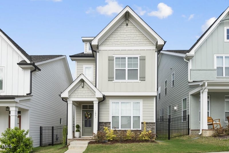 1641 Glazebrook Dr, Wake Forest, NC 27587