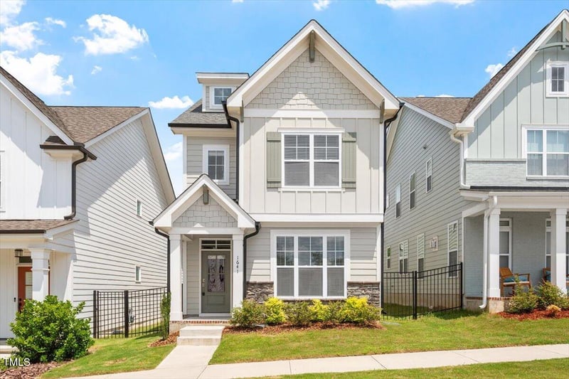 1641 Glazebrook Dr, Wake Forest, NC 27587