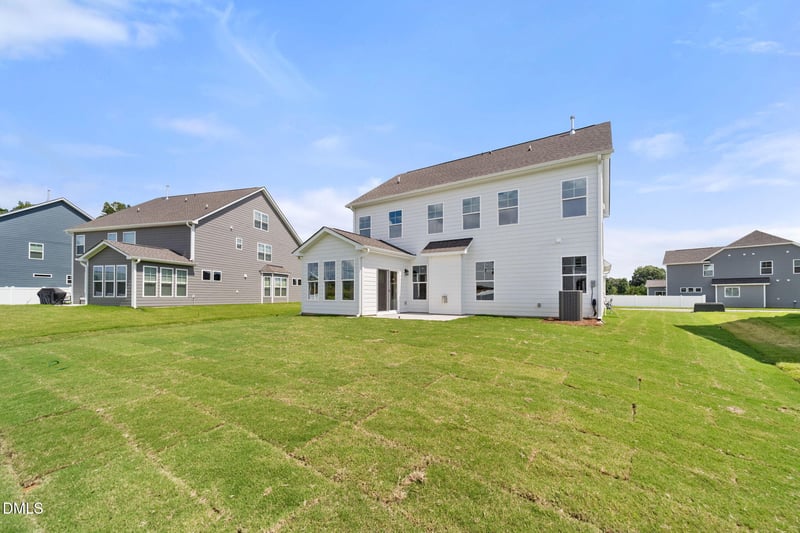 1641 Wareham Dr, Mebane, NC 27302