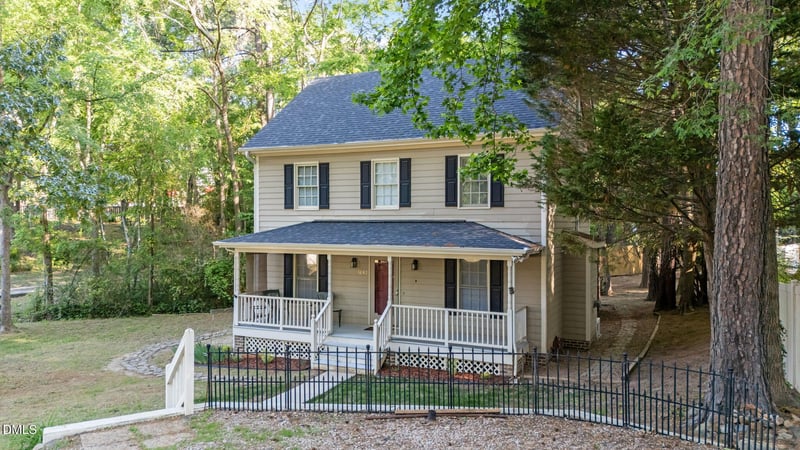 1642 Wake Dr, Wake Forest, NC 27587