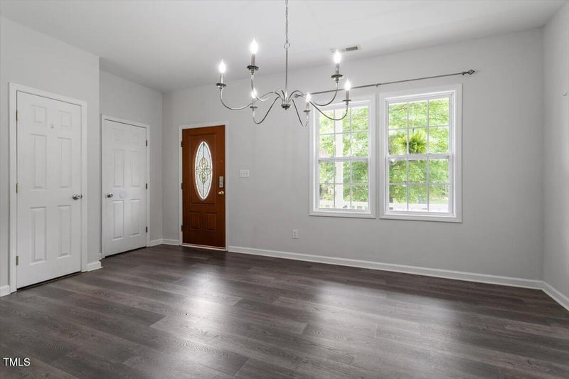 1643 Southcross St, Fuquay Varina, NC 27526