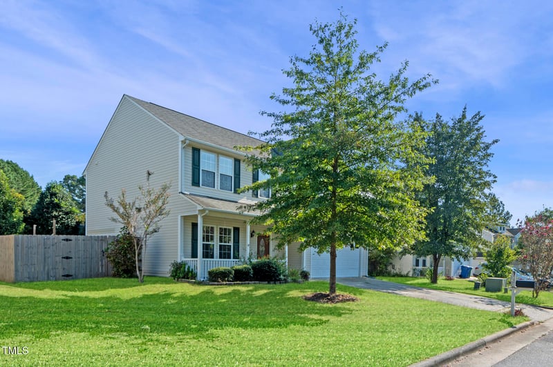 1643 Southcross St, Fuquay Varina, NC 27526