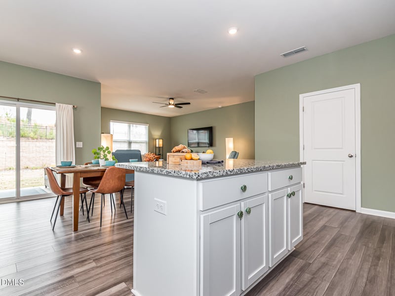 1644 Arapahoe Ridge Dr, Raleigh, NC 27604