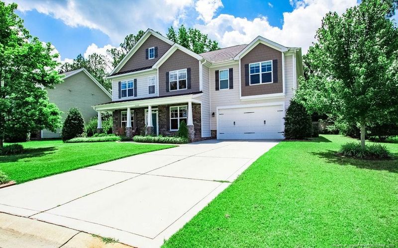 1644 Cape Point Dr, Fayetteville, NC 28312