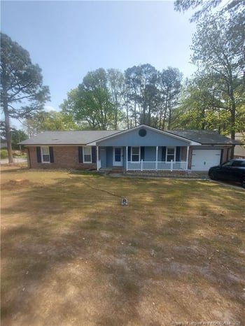 1644 Sweetgum Cir, Fayetteville, NC 28304