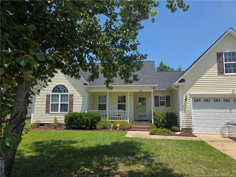 1645 Kershaw Loop, Fayetteville, NC 28314