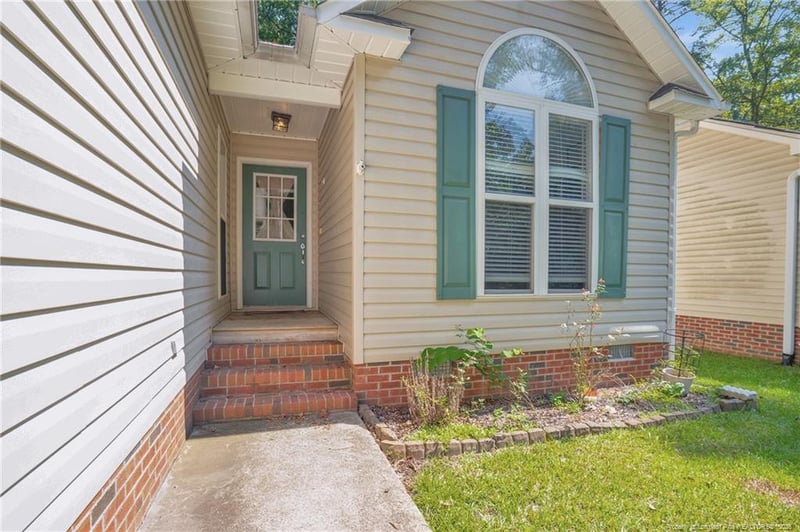 1645 N Stonegate, Sanford, NC 27332