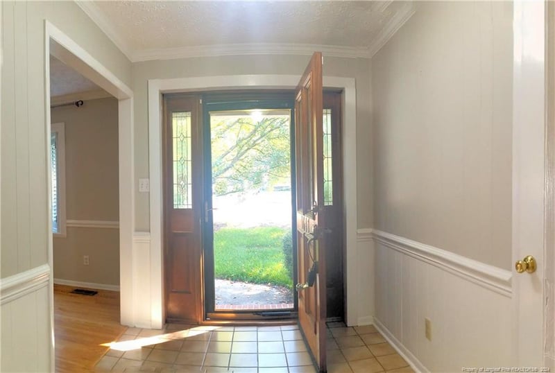 1647 Banbury Dr, Fayetteville, NC 28304