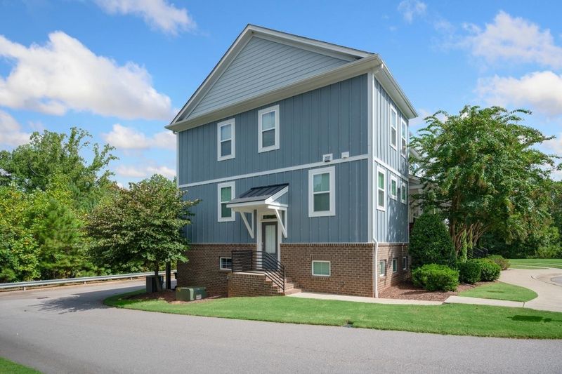 1647 Crafton Way, Raleigh, NC 27607