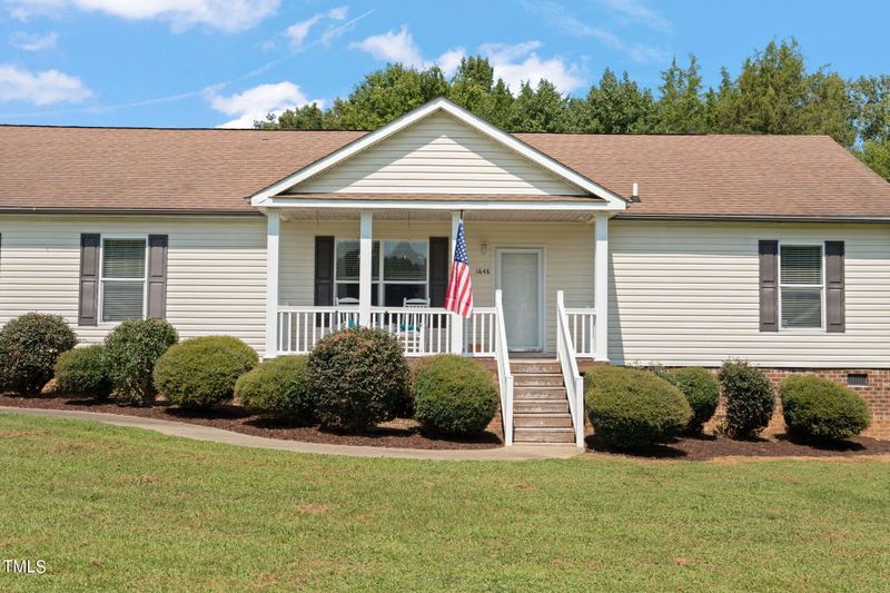 1648 Abbie Ct, Snow Camp, NC 27349