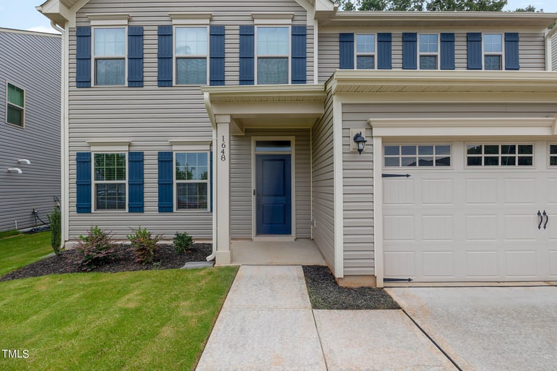 1648 Crimson Leaf Ln, Wake Forest, NC 27587