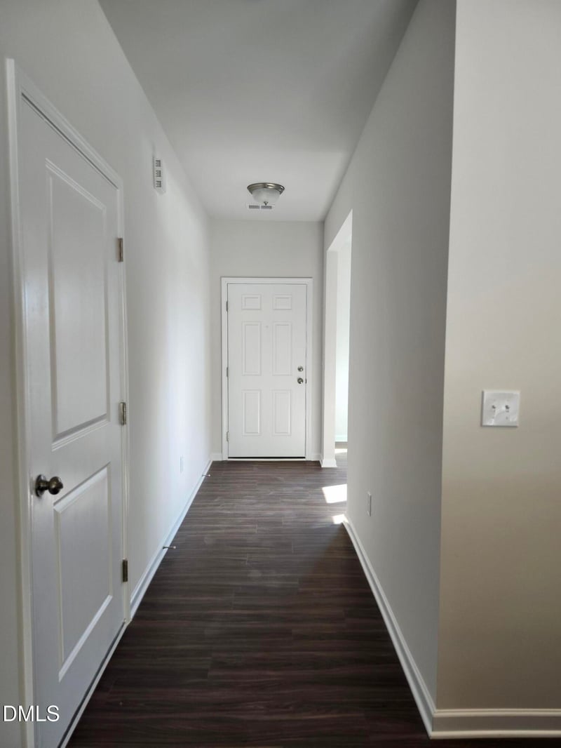 1648 Elk Run Dr, Fayetteville, NC 28312