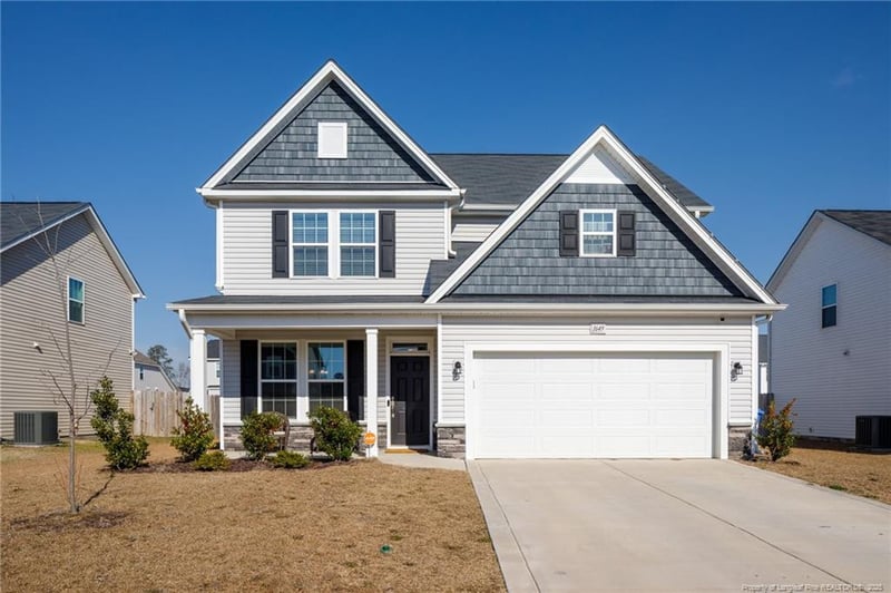 1649 Stackhouse Dr, Fayetteville, NC 28314