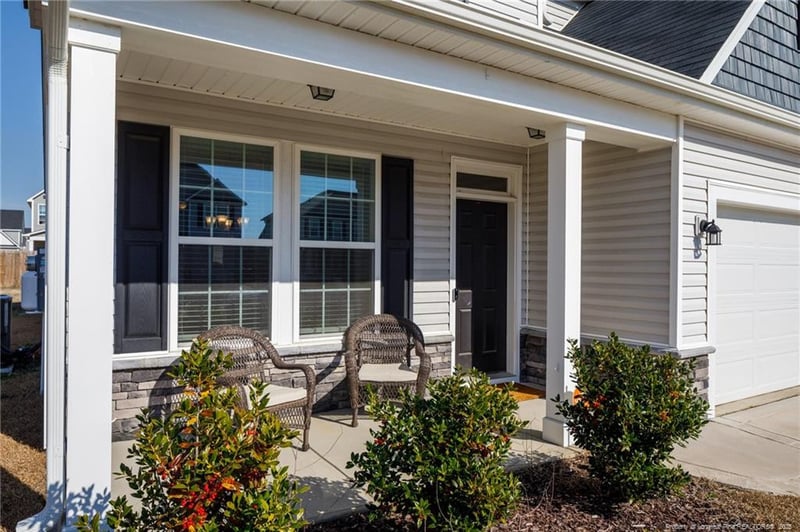 1649 Stackhouse Dr, Fayetteville, NC 28314