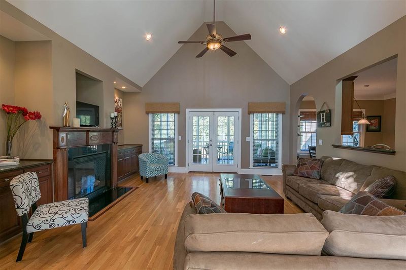 165 Barnhill Ln, Wake Forest, NC 27587