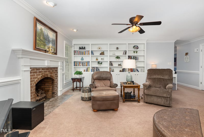 165 Baron Cir, Youngsville, NC 27596