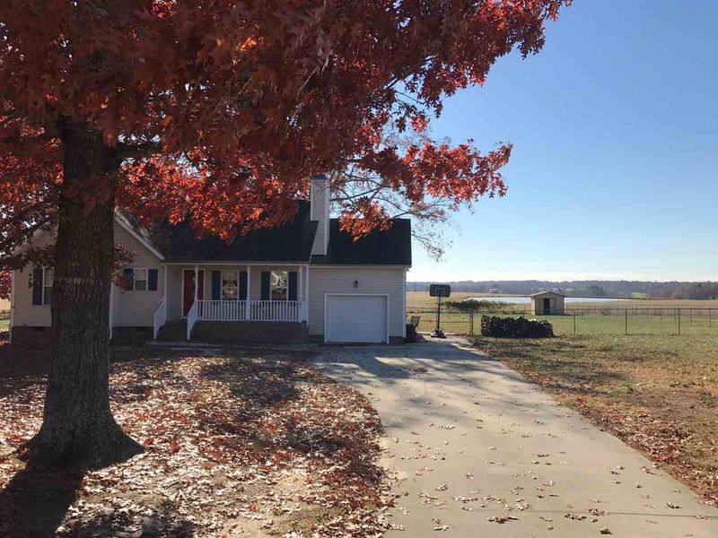 165 Broken Arrow Trl, Youngsville, NC 27596