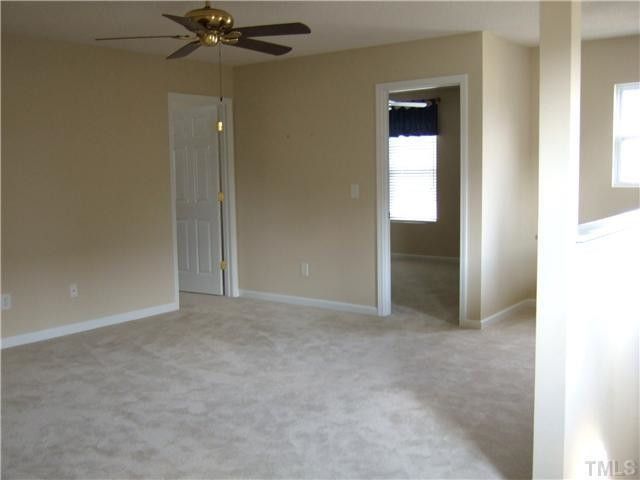 165 Brookhaven Dr, Clayton, NC 27527