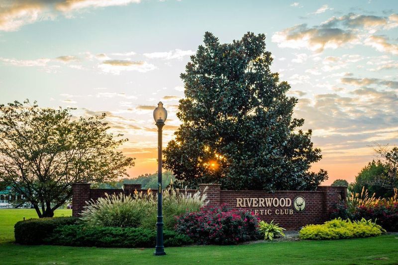 165 Buchanan Ln, Clayton, NC 27527