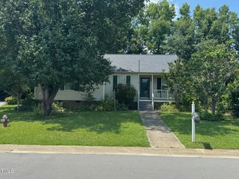 165 Cambridge Elm Dr, Clayton, NC 27520