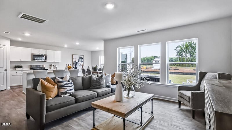 165 Carriedelle Ln, Smithfield, NC 27577