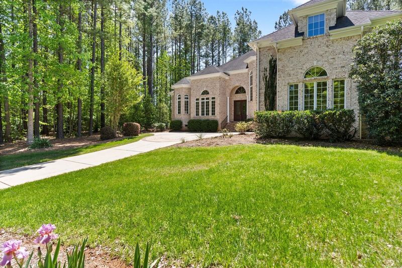 165 Colonial Trl, Pittsboro, NC 27312