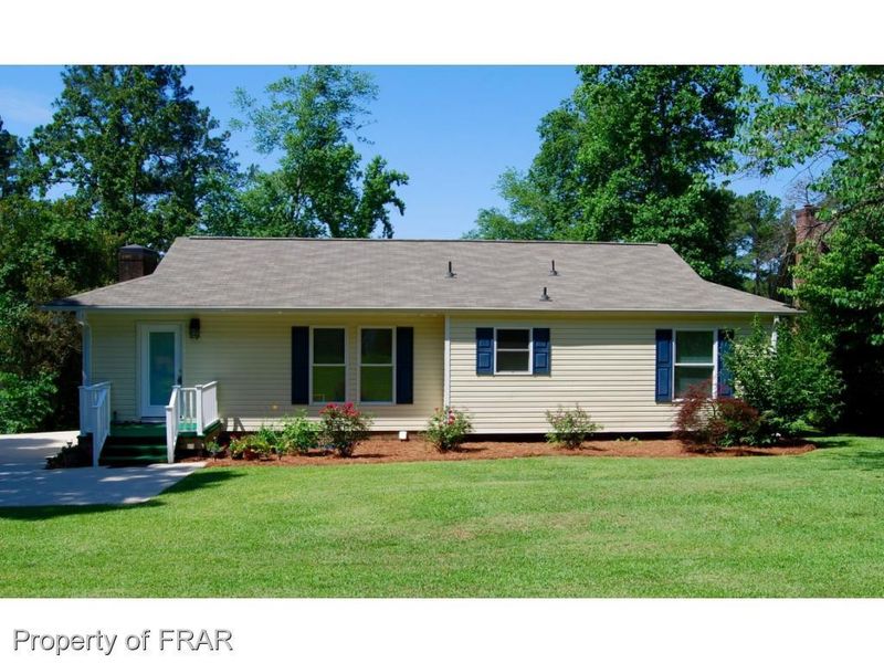 165 Duck Ln, Sanford, NC 27332