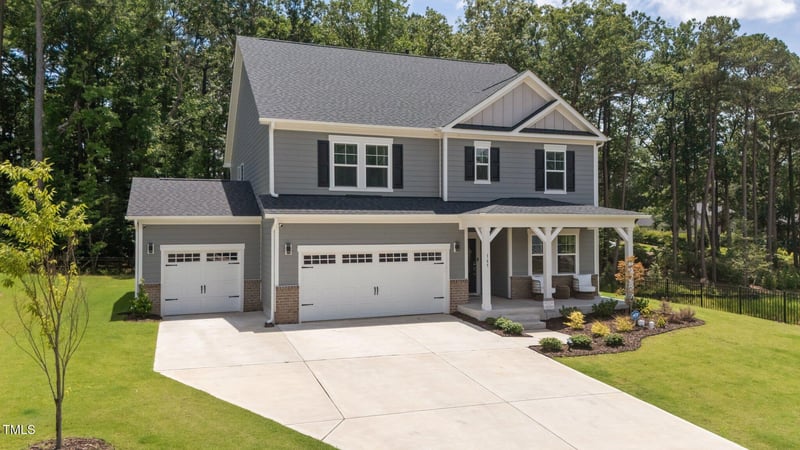 165 Hickory Grv Dr, Sanford, NC 27330