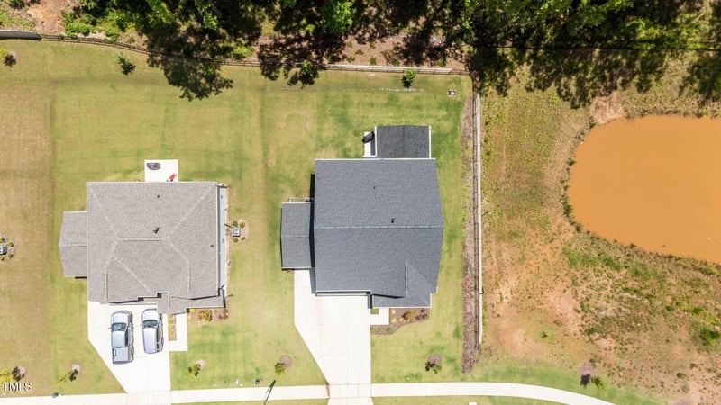165 Hickory Grv Dr, Sanford, NC 27330