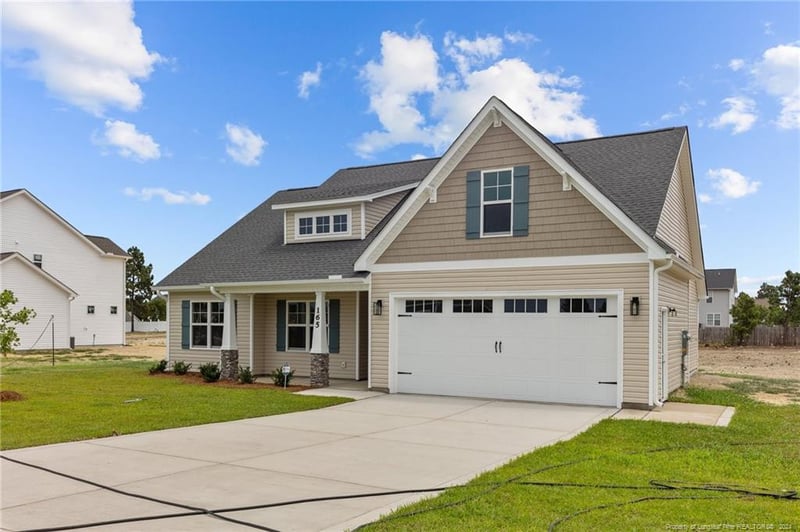 165 Hillwood Dr, Sanford, NC 27332