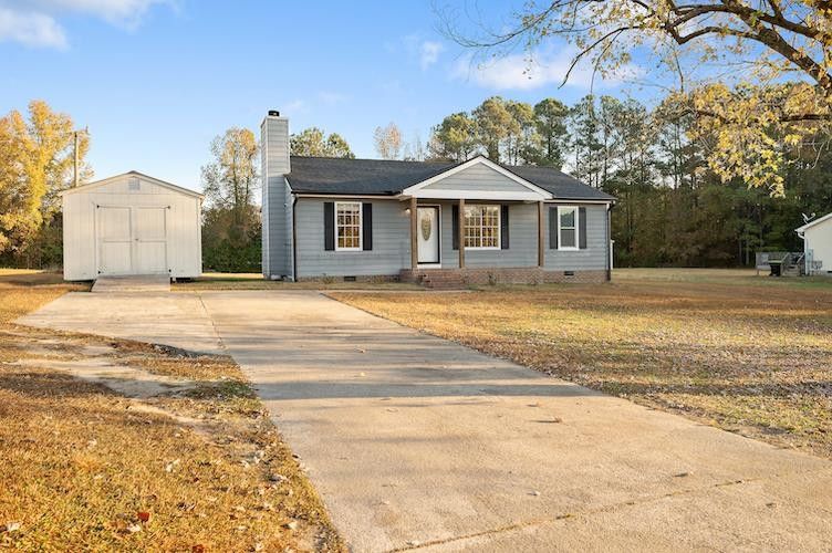 165 Kent St, Youngsville, NC 27596