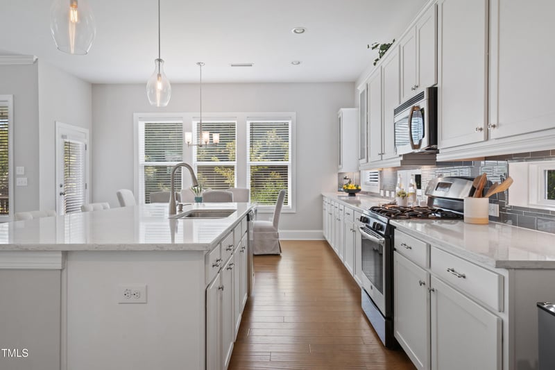 165 Old Piedmont Cir, Chapel Hill, NC 27516