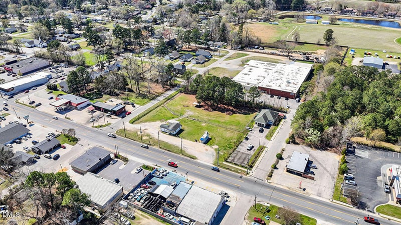 165 Raleigh St, Angier, NC 27501