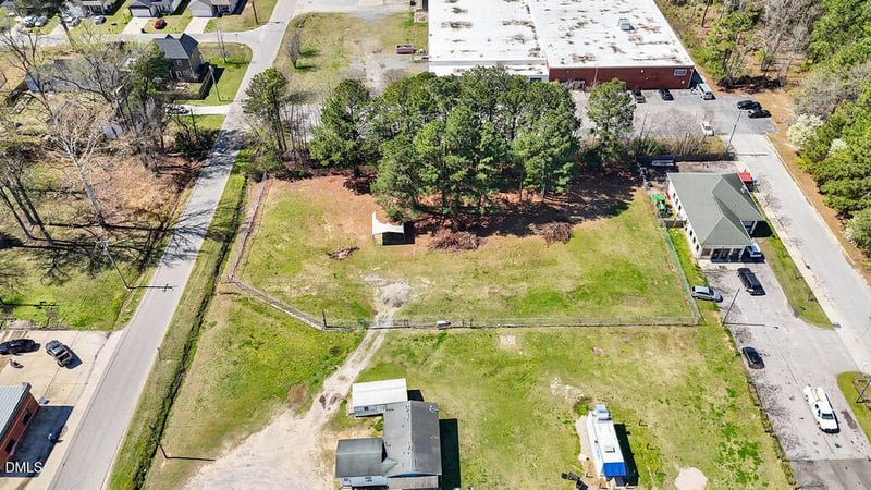 165 Raleigh St, Angier, NC 27501