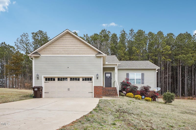 165 Turlington Rd, Dunn, NC 28334