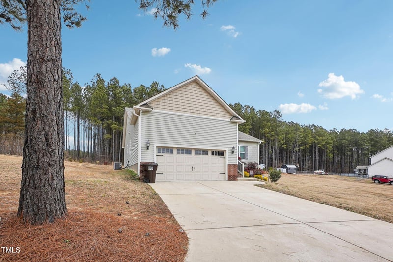 165 Turlington Rd, Dunn, NC 28334