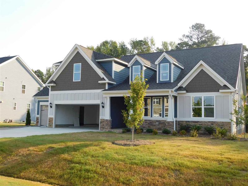 165 Waterpine Dr, Garner, NC 27529