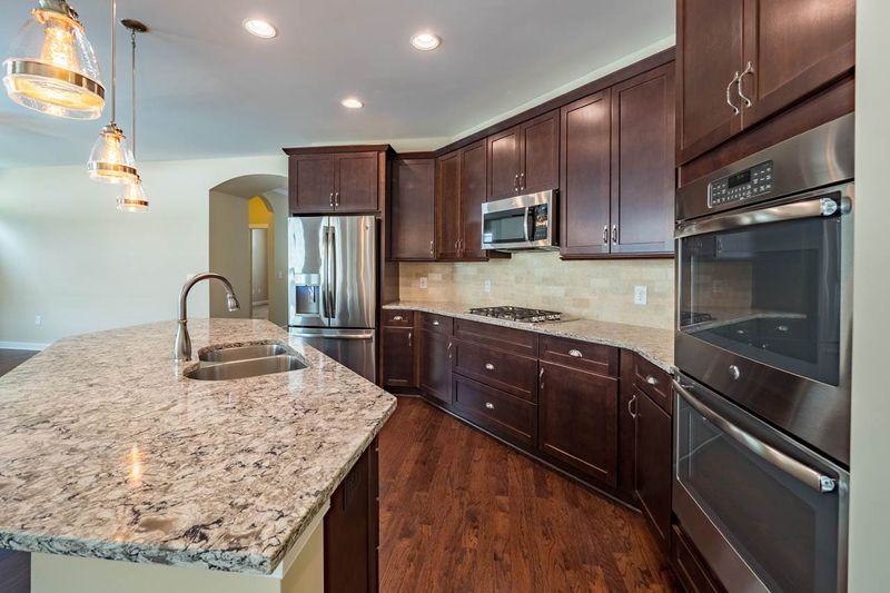 1652 Vineyard Mist Dr, Cary, NC 27519
