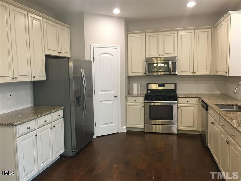 1653 Cary Reserve Dr, Cary, NC 27519