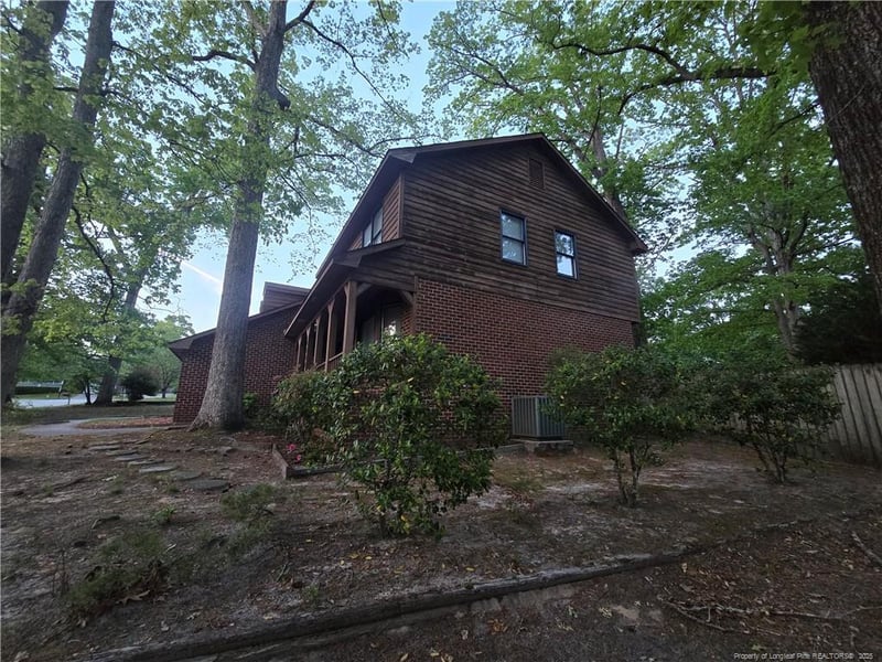 1654 Baysden Ct, Fayetteville, NC 28303