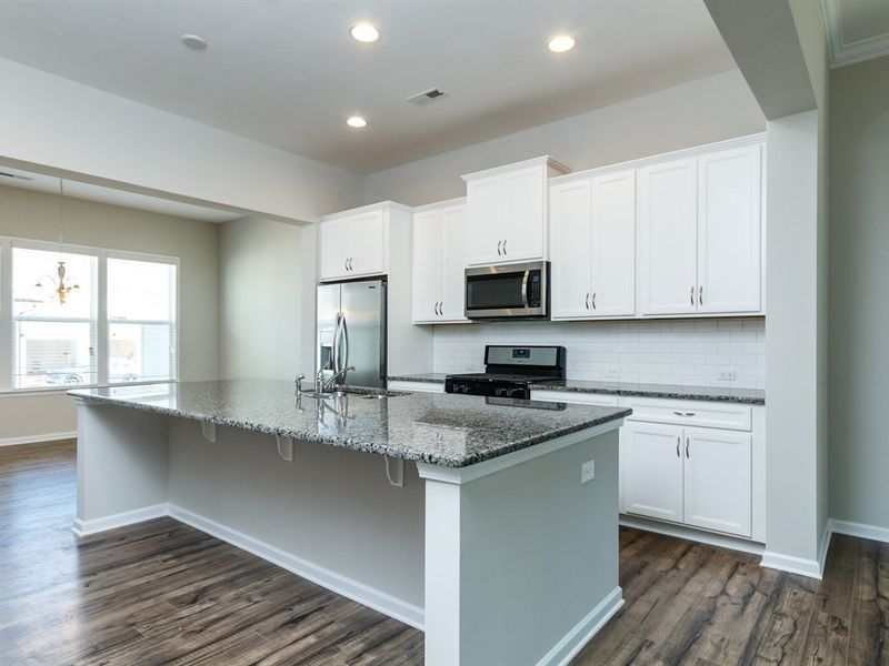 1657 Highpoint St, Wake Forest, NC 27587