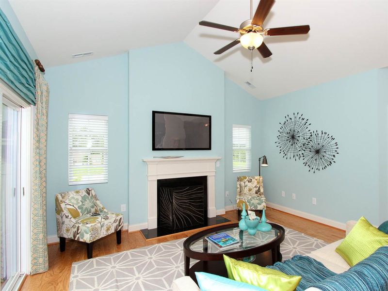 1657 Winter Wren Dr #28-2, Wake Forest, NC 27587