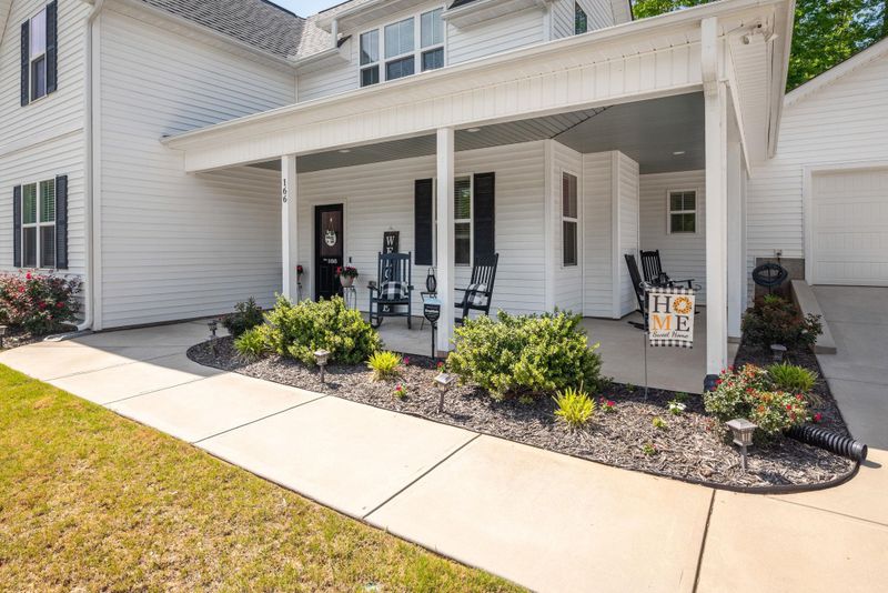 166 Ashley Woods Ct, Clayton, NC 27527
