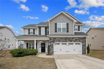 166 Courtland Dr, Raeford, NC 28376