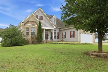 166 Creekwood Cir, Smithfield, NC 27577
