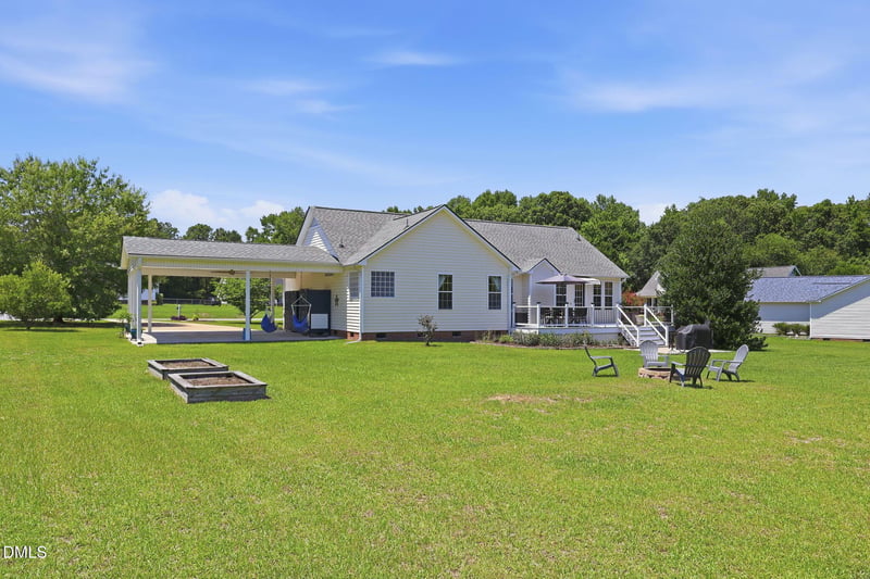166 Edmondson Dr, Willow Springs, NC 27592
