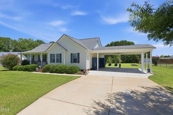 166 Edmondson Dr, Willow Springs, NC 27592