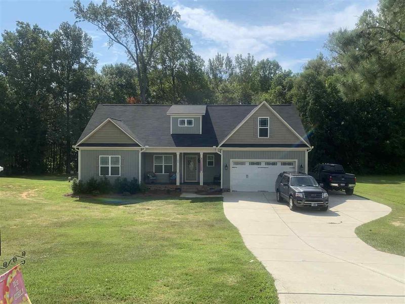 166 Greenlyn Dr, Clayton, NC 27527